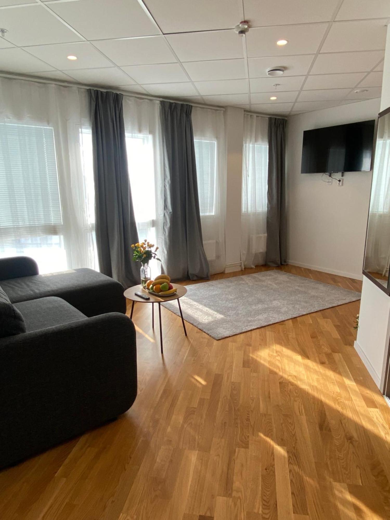 Stockholm Hotel Apartments Arlanda Xpo Exterior foto